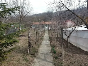  Casă Locuibilă Imediat 70 mp + 1640 mp, Utilități Complete   Racovițeni, Buzău - imagine 2