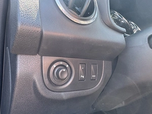 Dacia Logan 0.9 MCV - imagine 9