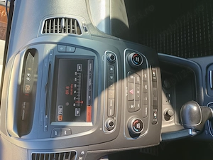 Vând Kia Sorento  - imagine 7