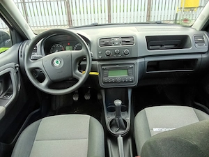 Skoda Fabia 2009, benzina MPI    - imagine 6