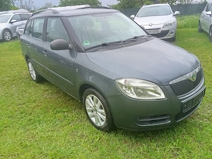 Skoda Fabia 2009, benzina MPI    - imagine 2