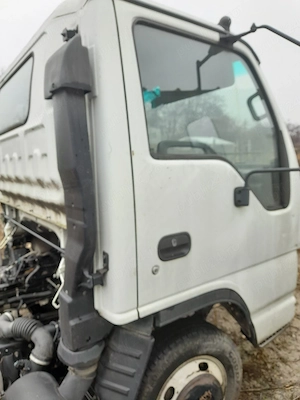  Dezmembrez Isuzu npr 3000d - imagine 5