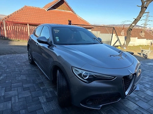 Alfa Romeo Stelvio - imagine 4