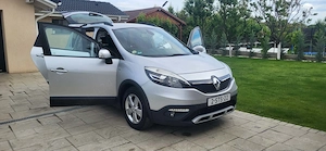 Renault Scenic Cross - imagine 2