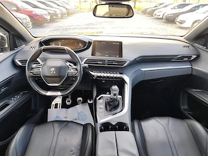 Peugeot 5008 GT-Line 2018 1.2i 7locuri FULL!!!! - imagine 5