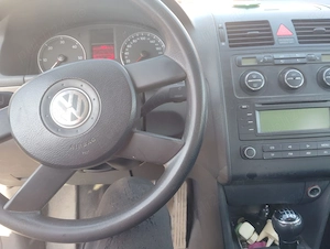 Volskwagen Touran de vanzare in stare foarte buna  - imagine 2
