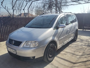 Volskwagen Touran de vanzare in stare foarte buna 