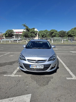 Opel astra sedan 2017 - imagine 6