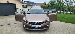 Volvo V40 Model Cross Country - imagine 6