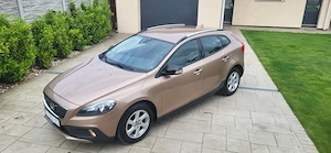 Volvo V40 Model Cross Country - imagine 10