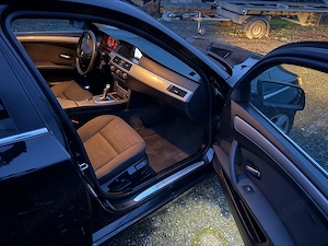 Bmw 520-facelift  automat-joystick  euro 5      Rate auto - imagine 2
