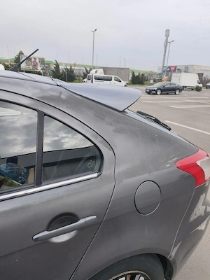 Mitsubishi Lancer hatchback 1.8 GPL  - imagine 3