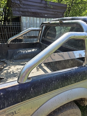 piese L200 motor  2.5 pompa electronica bull bar roll bar dezmembrez  L200