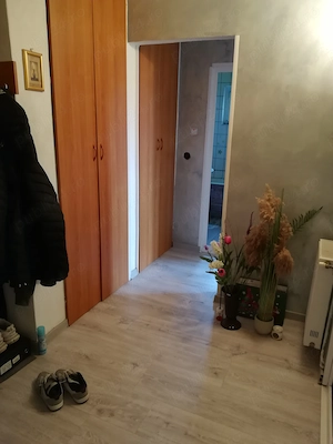 Vând apartament doua camere