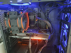 Vand PC de gaming, urgent!