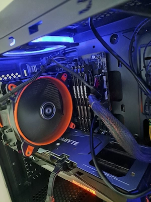 Vand PC de gaming, urgent! - imagine 2