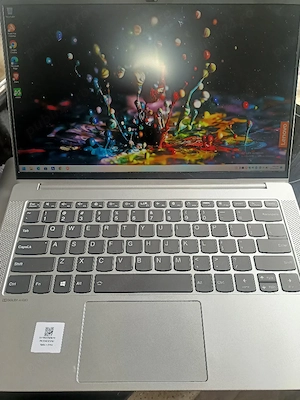 Lenovo ideaPad 5G-14Q8X05 Procesor OctalCore Snapdragon 8Gb SSD 500Gb FHD