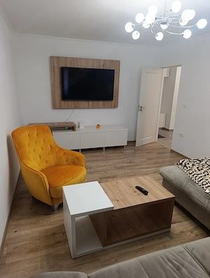 2 camere, Soarelui-Judetean