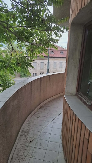 apartament 3 camere - imagine 5