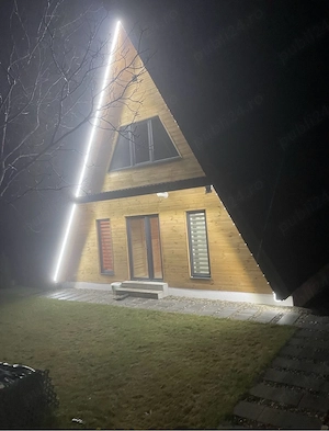 casa de vacanta sau de locuit permanent