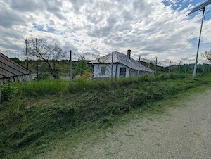 Vând teren intravilan, comuna Mărgineni, sat Podiș  - imagine 2