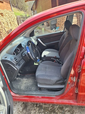 VAND Chevrolet Aveo, benzina, 2010 - imagine 2