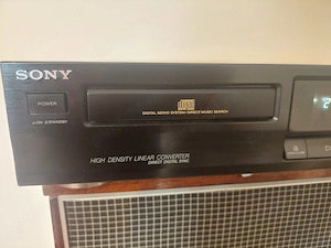 Sony CDP-311 CD Player - imagine 2