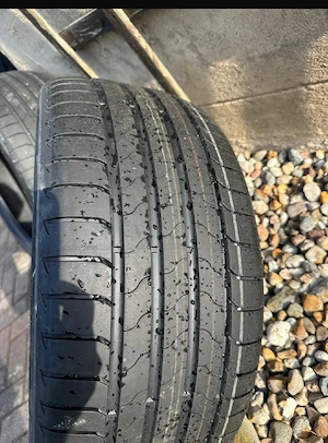 245 40 19 Bridgestone Noi - imagine 3