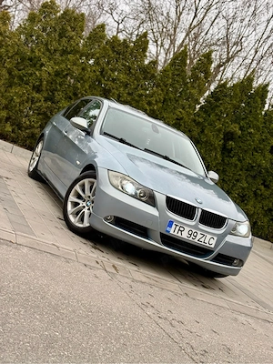 vand bmw e90 320d - imagine 5