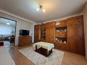 Închiriez apartament cu o camera in zona Aucha Iris - imagine 3