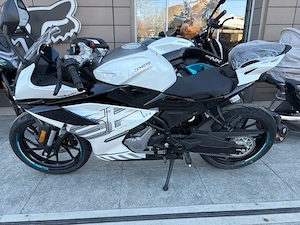 cf moto 300 sr 2026 - imagine 3
