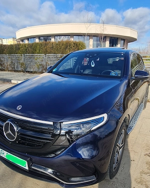 Mercedes EQC 400 AMG  4Matic 408 cp. - imagine 4