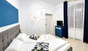 Pensiune renovata in Busteni, 14 camere, teren 900 mp, zona Libertatii - imagine 7
