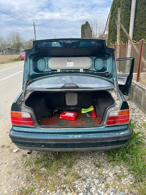 BMW 316i 1.6 benzina 1997