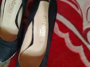 vand pantofi eleganți cu toc
