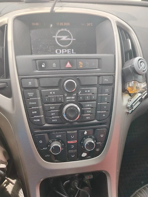 vând Opel Astra j  - imagine 4