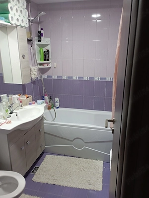 Vand   Schimb apartament 2 camere - imagine 6