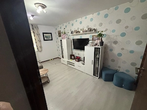 Vand   Schimb apartament 2 camere