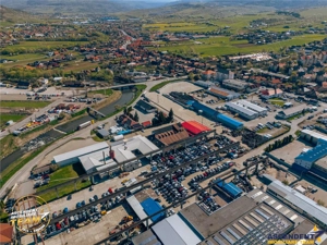 Platforma strategica, acces dedicat, conexiune cu zona comerciala Beclean - imagine 7