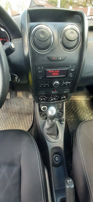 Dacia Duster 2014 1.5 Dci 4x4 - imagine 4