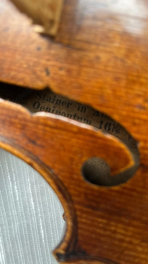 Vând vioară 4 4 an 1676 - imagine 2