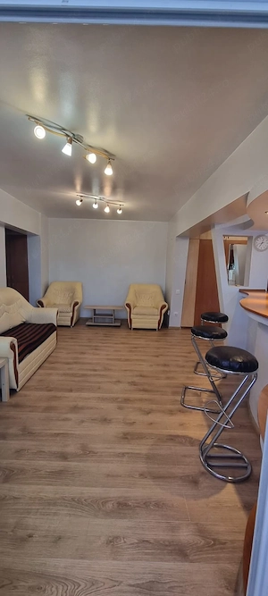 Apartament 2 camere, Titan
