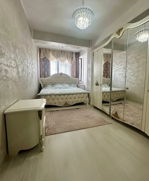 Vând vilă cu etaj și mansardă   zona Casa de Cultură, Constanța - imagine 4