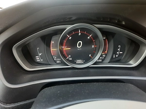 Volvo V40 .consum 5.3 afara 7 oras - imagine 3