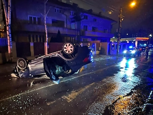 logan pentru piese