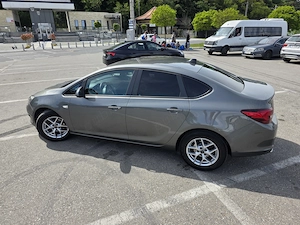 Opel Astra J 1.4 Turbo&GPL - imagine 5