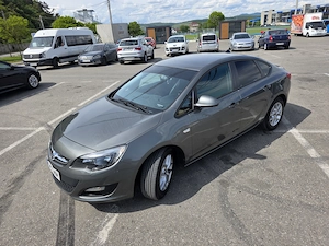 Opel Astra J 1.4 Turbo&GPL - imagine 4