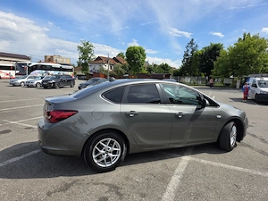 Opel Astra J 1.4 Turbo&GPL - imagine 2