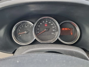 Vând Dacia Lodgy, an 2012, diesel, 1461 cmc, 267.667 km, stare bună, înmatriculată - imagine 6