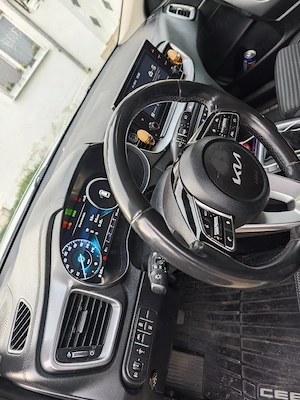 Kia Ceed 1.0tgdi+gpl - imagine 8